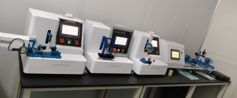 上海理涛赴河北某某医疗器械有限公司上门培训四大关键缝合器械检测设备